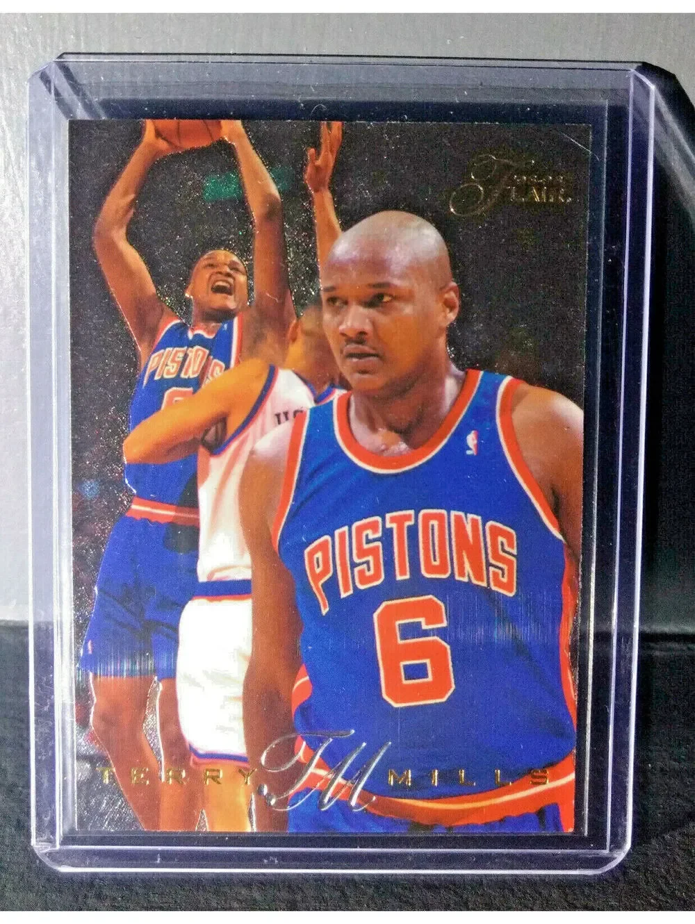 1995-96 Terry Mills Flair #40 Basketball Card